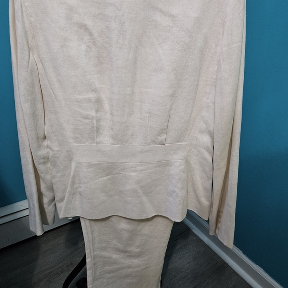 2pc pants suit - Picture 2 of 6